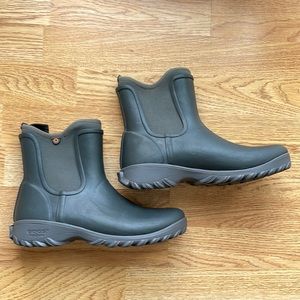BOGS Sauvie Slip On Boot - Grey Size 7 (fits 6/6.5)